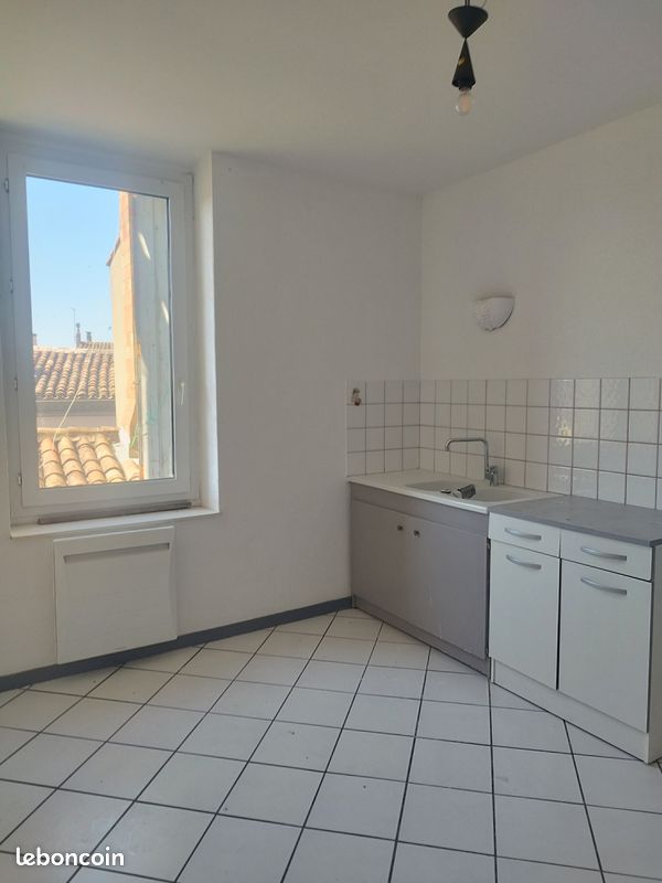 Appartement 3 pièces 80 m² · à Carcassonne · 80 m² · 590 €/mois