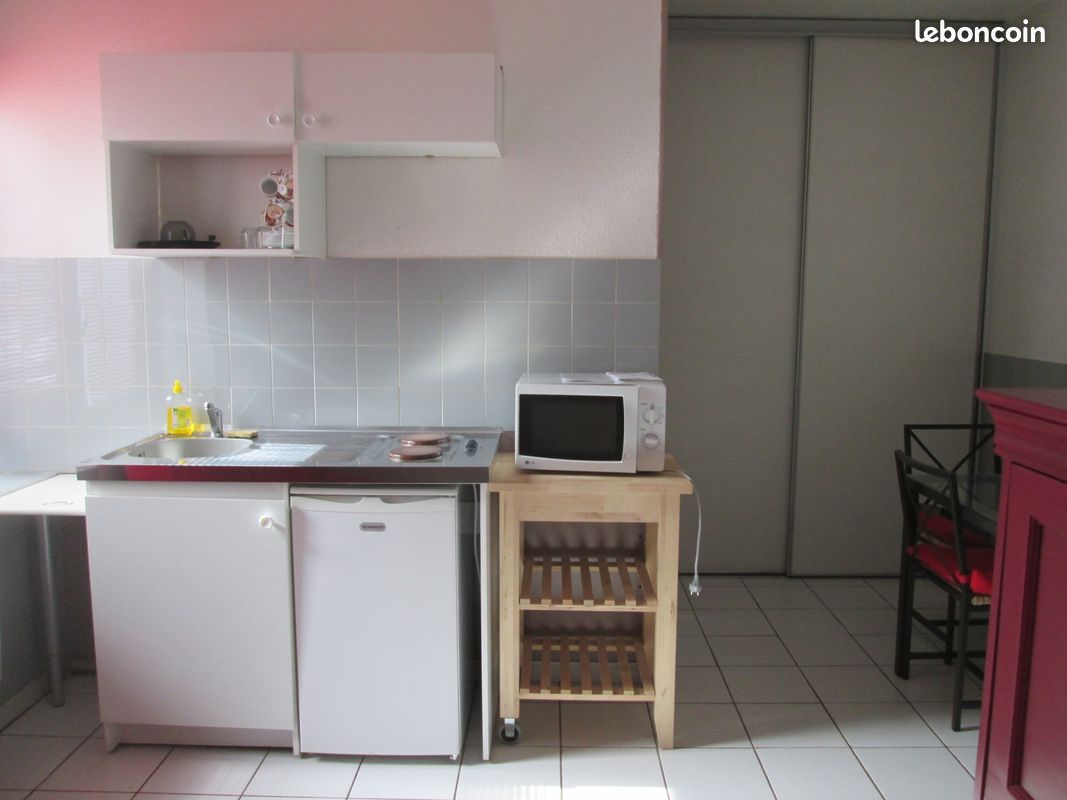 Appartement 1 pièce 25 m² · à Saint-Étienne · 25 m² · 310 €
