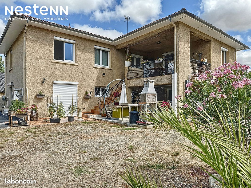 Maison 7 pièces 234 m² · à Auch · 234 m² · 312 000 €