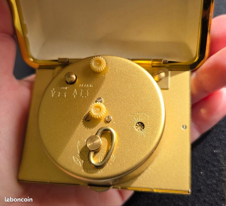 Réveil Vintage Europa à Mécanisme (Wind Up) – Laiton, Thème Baseball – Allemagne