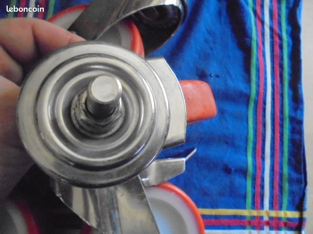 Lot roue en inox pivotante platine tige fileté (image 2)