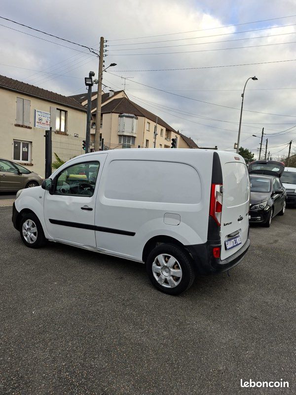 RENAULT KANGOO 1,5 DCI-90 GRAND CONFORT 2018 -283000KMS 1èreMAIN 3300E TVA RÉCUPÉRABLE (image 4)