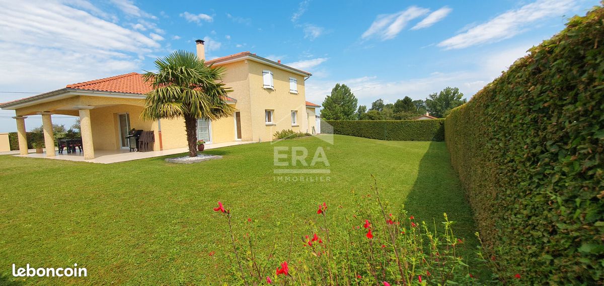 Maison 5 pièces 131 m² · à Vandeins · 131 m² · 349 000 €