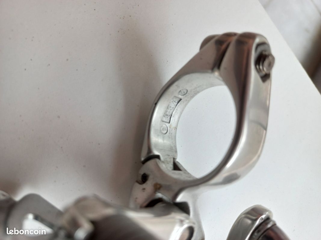 Dérailleur Avant Vintage Campagnolo Brassé – Occasion – Pour Vélo Route