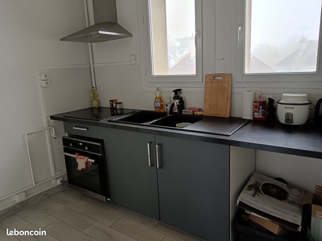 Appartement 3 pièces 56 m² · à Falaise · 56 m² · 460 €