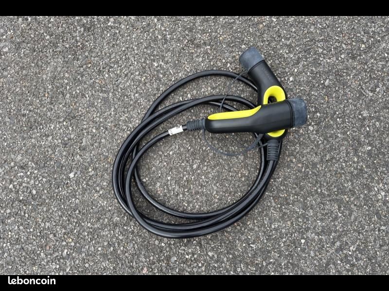 Lynk&co 01 1.5 PHEV 261ch DCTH 7 (image 16)