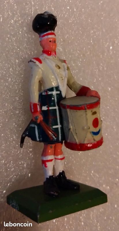 Soldat de plomb écossais en kilt William Grant & Sons - Collection