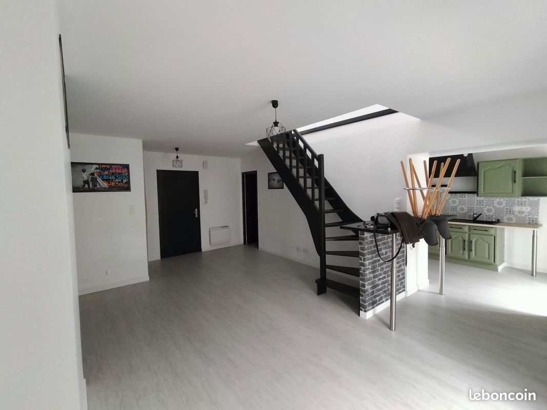 Appartement 3 pièces 70 m² · à Fontaine-Française · 70 m² · 590 €/mois
