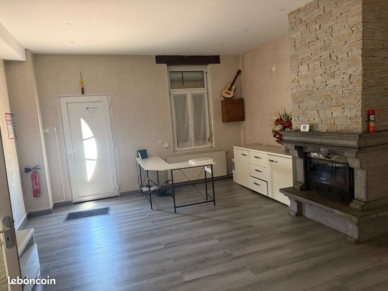 Maison 5 pièces 81 m² · à Feignies · 81 m² · 130 000 €