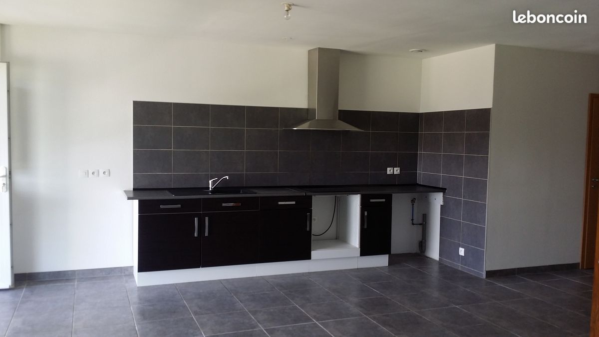 Appartement 4 pièces 83 m² · à Sainte-Marie · 83 m² · 790 €/mois
