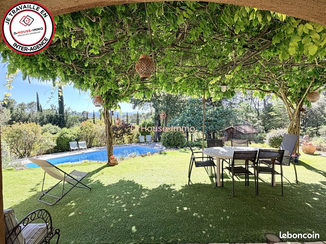 Maison 7 pièces 184 m² · à Saint-Antonin-du-Var · 184 m² · 624 000 €