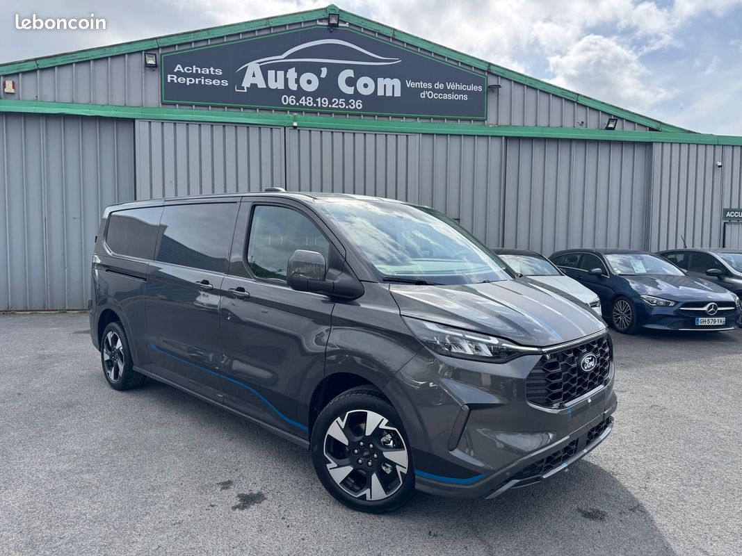 Ford TRANSIT CUSTOM 320 L2H1 2.0 TDCI 170CH BVA8 SPORT / 2 PORTES LATERALES / GARANTIE 5 ANS (image 3)