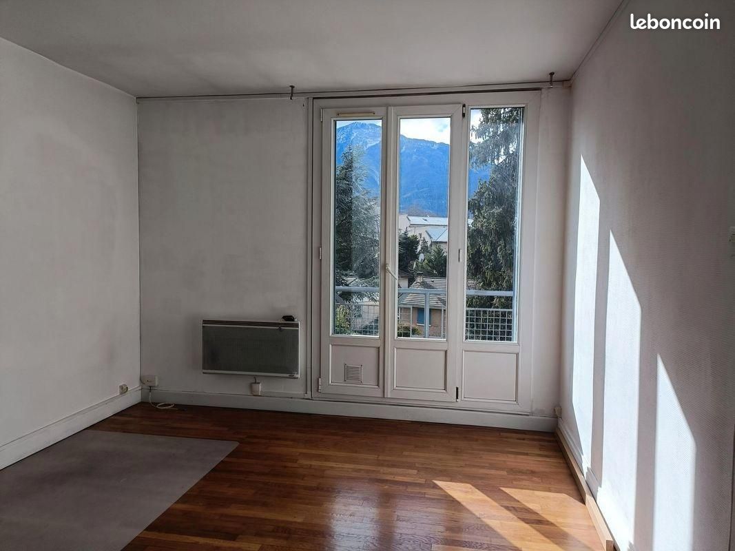 Appartement 2 pièces 43 m² · à Grenoble · 43 m² · 720 €