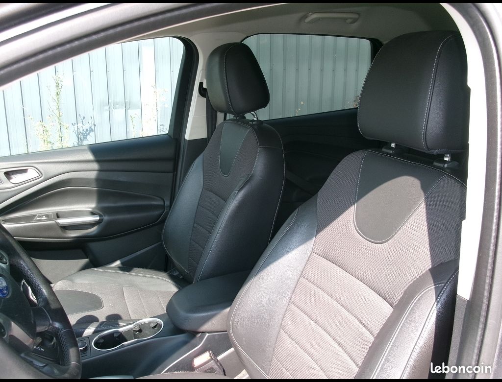 Ford Kuga TDCI 140 TITANIUM BA (image 8)