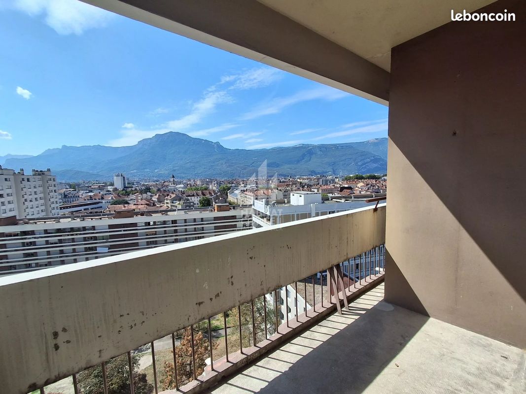 Appartement 3 pièces 60 m² · à Grenoble · 60 m² · 153 000 €