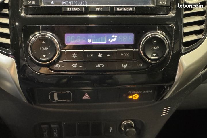 MITSUBISHI L200 DOUBLE CAB 2.4 DI-D 181 INSTYLE BA 181Ch Garantie 12 mois (image 14)