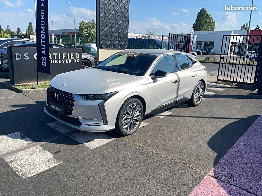 DS DS 4 Hybride E-Tense 225 EAT8 Trocadero (image 1)