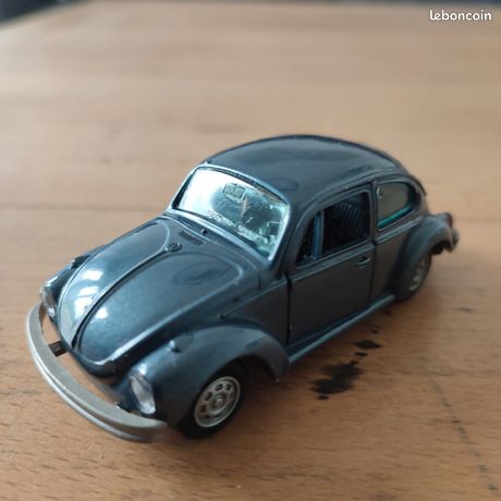 JOLIE Nice RARE TOP ! GAMA MINI 1:43 VOLKSWAGEN 1302 N° 1104