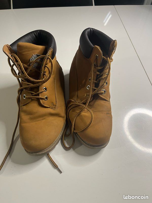 Chaussures homme randonnée marquée long (image 1)
