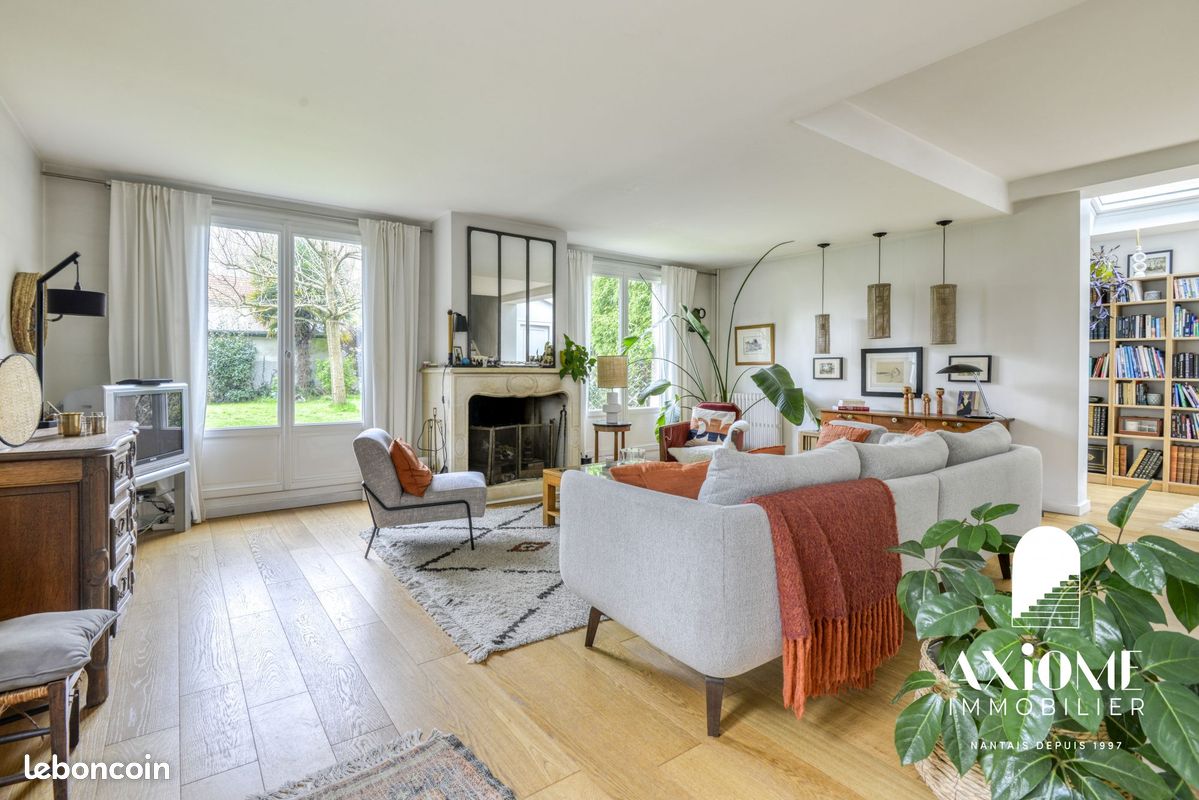 Maison 7 pièces 232 m² · à Nantes · 232 m² · 899 000 €