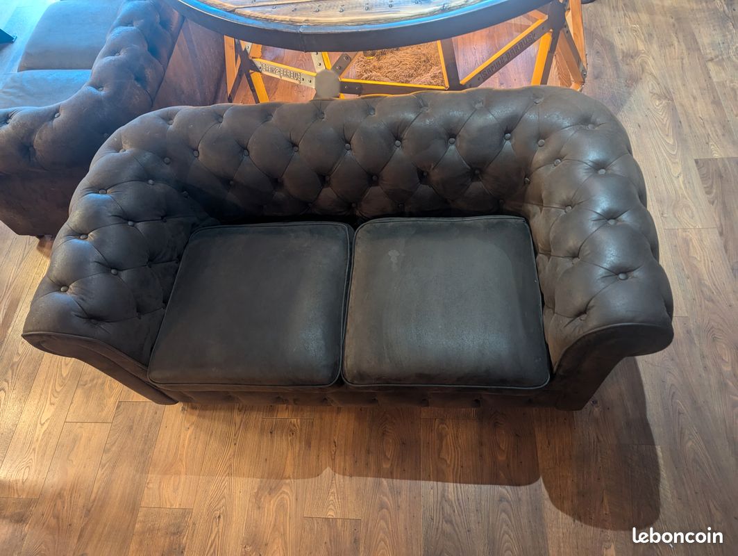 Canapé Chesterfield (image 5)