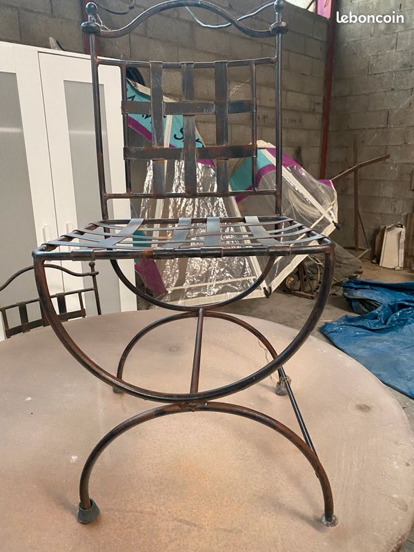 Table (image 2)