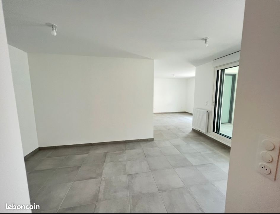 Appartement 3 pièces 71 m² · à Clermont-Ferrand · 71 m² · 916 €/mois