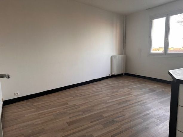 Appartement a louer  - 1 pièce(s) - 24 m2 - Surfyn