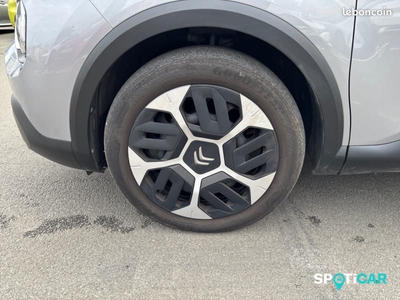 Citroen C4 1.2 PureTech 100ch S&S YOU (image 13)