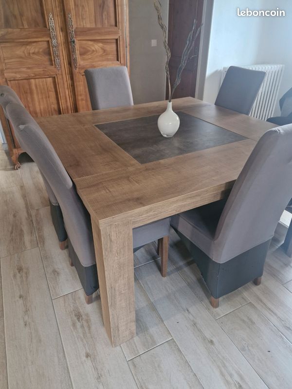 Table carrée Brest (image 1)