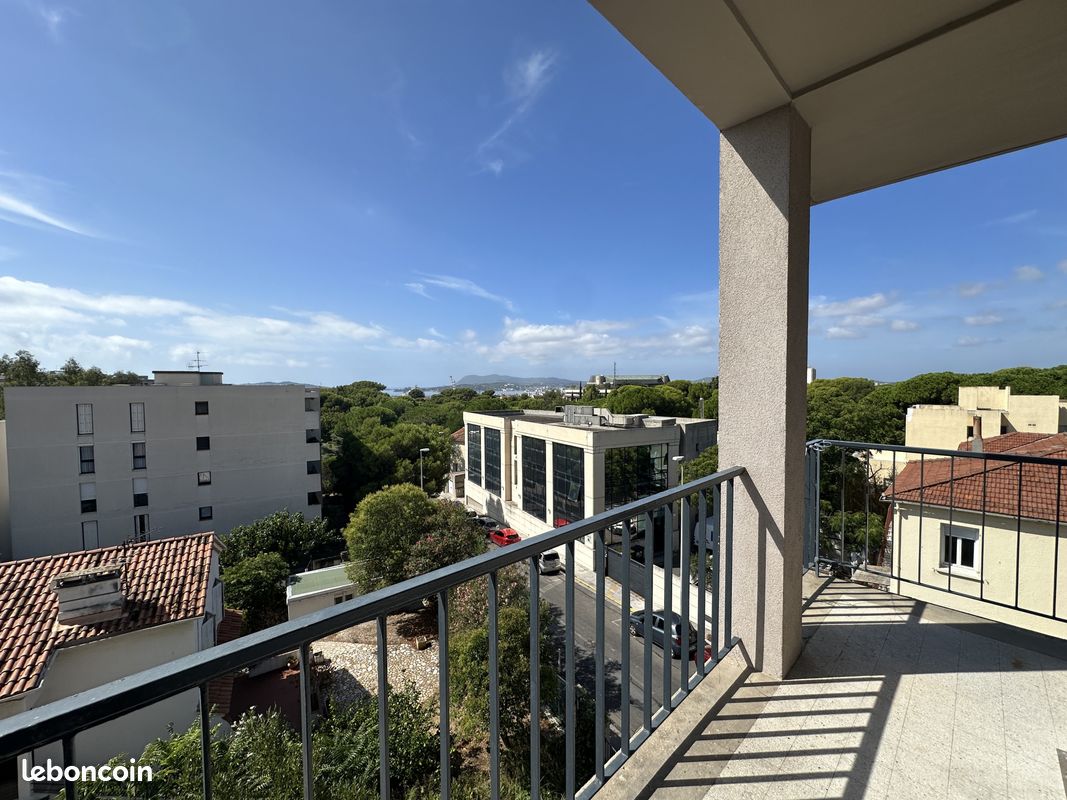 Appartement 3 pièces 63 m² · à Toulon · 63 m² · 900 €/mois