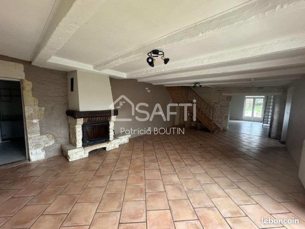 Maison 7 pièces 142 m² - Niort 79000 (image principale 1)
