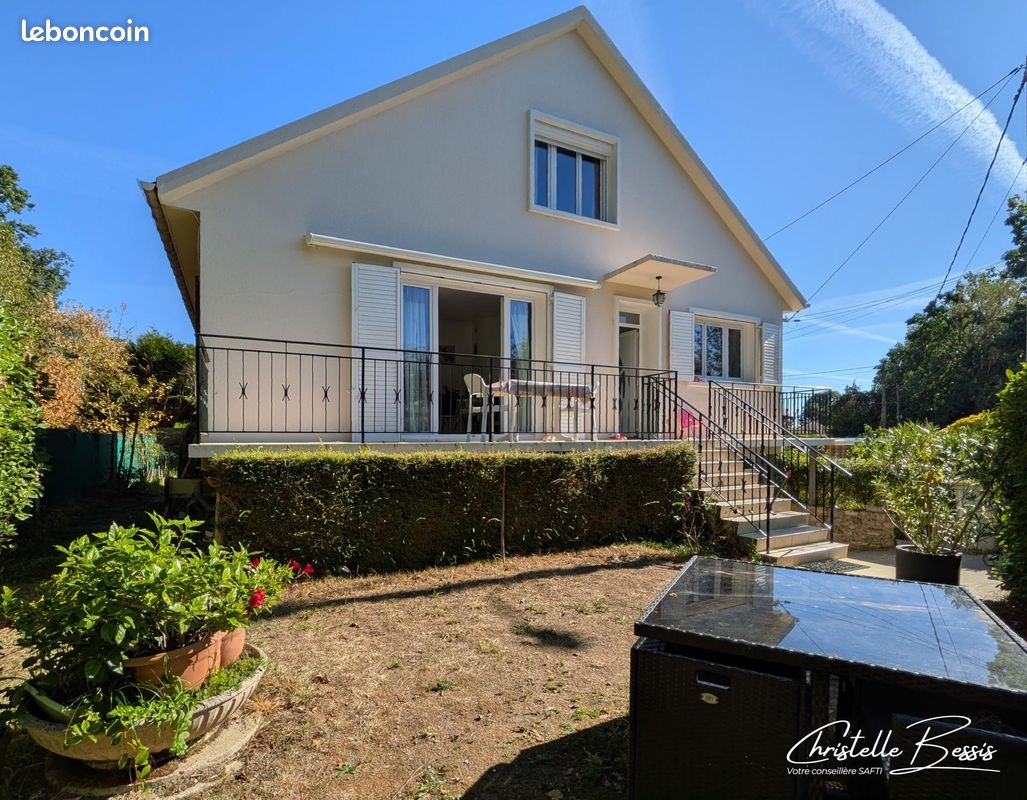 Maison 6 pièces 123 m² · à Villecresnes · 123 m² · 396 000 €