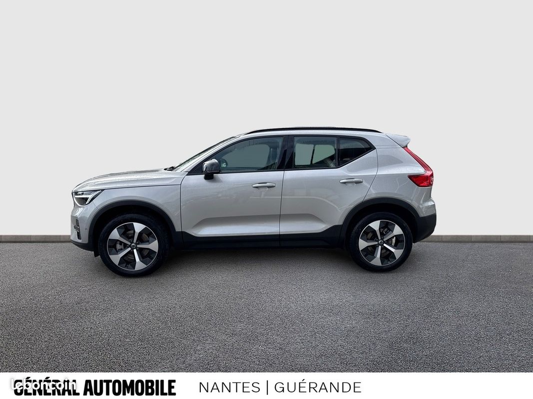 VOLVO XC40 B3 163 ch DCT7 Ultra (image 2)