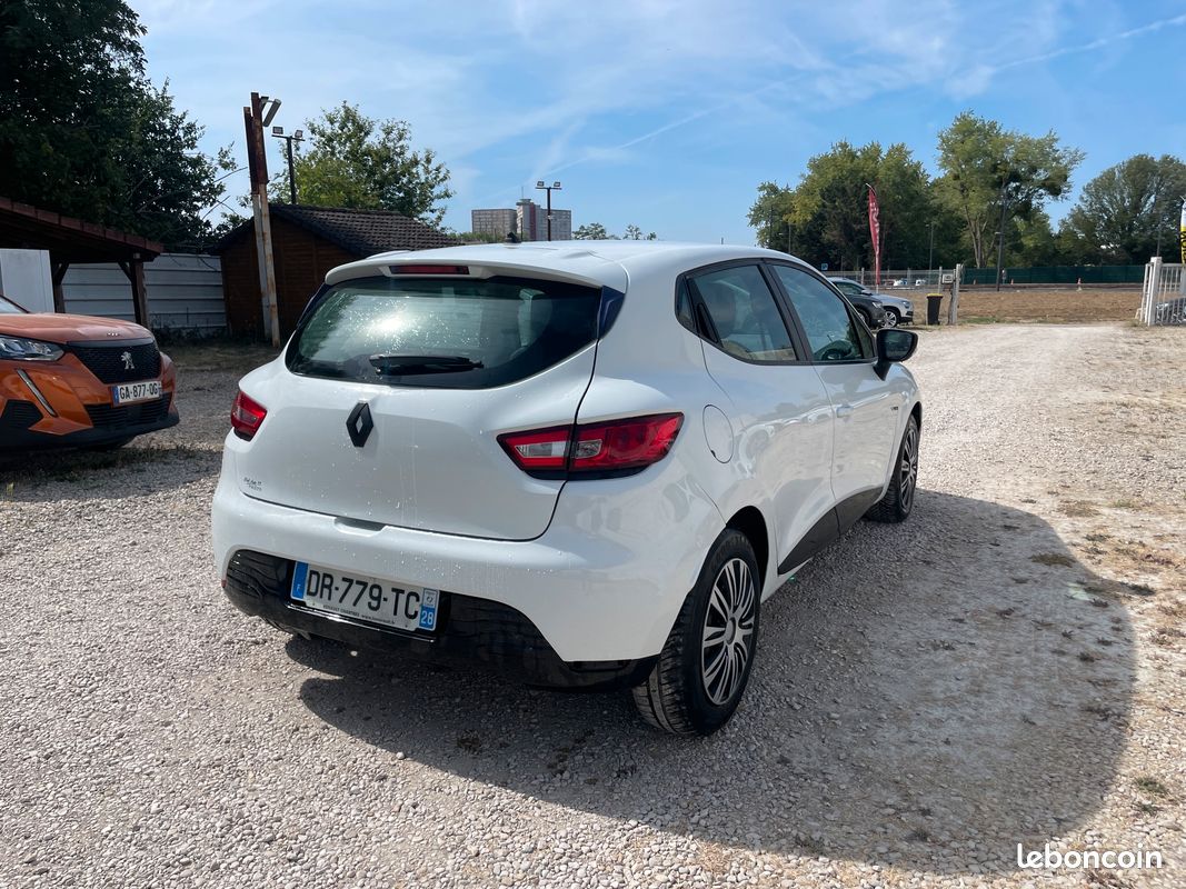 Renault clio iv societe 1.5 dci 75 air medianav (4992HT) (image 4)