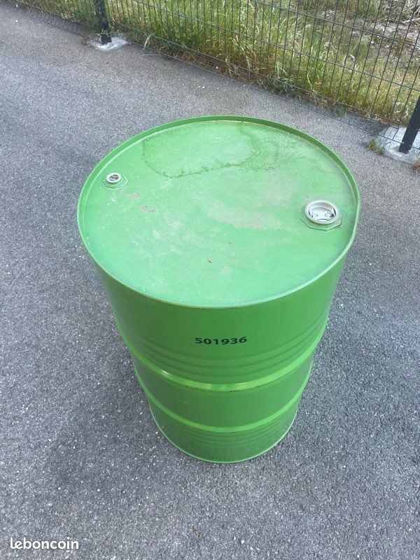 Fut métal 200L vide (image 2)