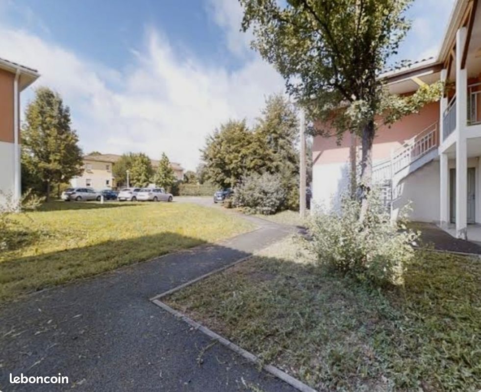 Appartement 2 pièces 44 m² · à Saint-Quentin-de-Baron · 44 m² · 635 €