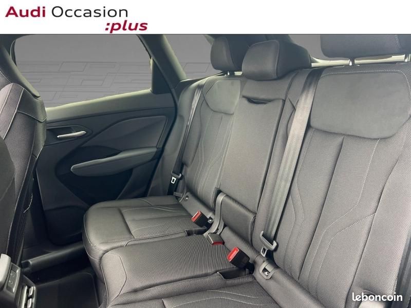 Audi Q3 1.5 e-hybrid 272ch S line S tronic 6 (image 11)