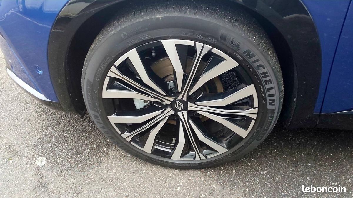 Renault Austral E-Tech full hybrid 200ch Iconic (image 6)