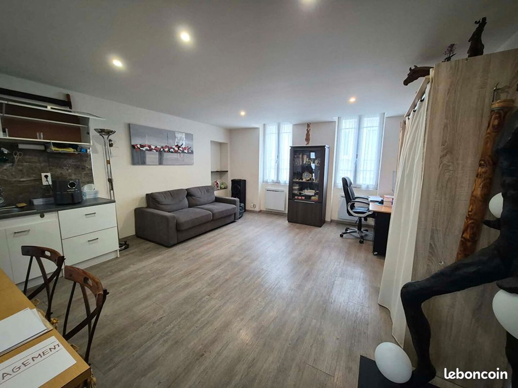 Maison 2 pièces 56 m² · à Montluçon · 56 m² · 66 000 €