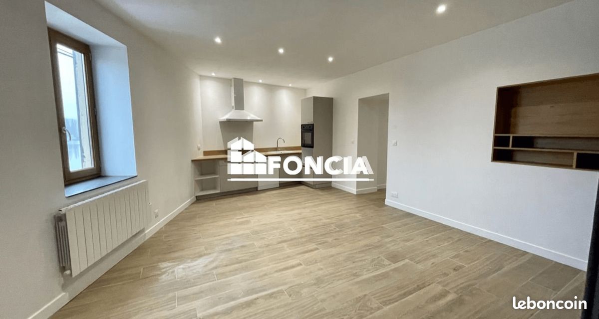 Appartement 3 pièces 59 m² · à Albigny-sur-Saône · 59 m² · 861 €/mois