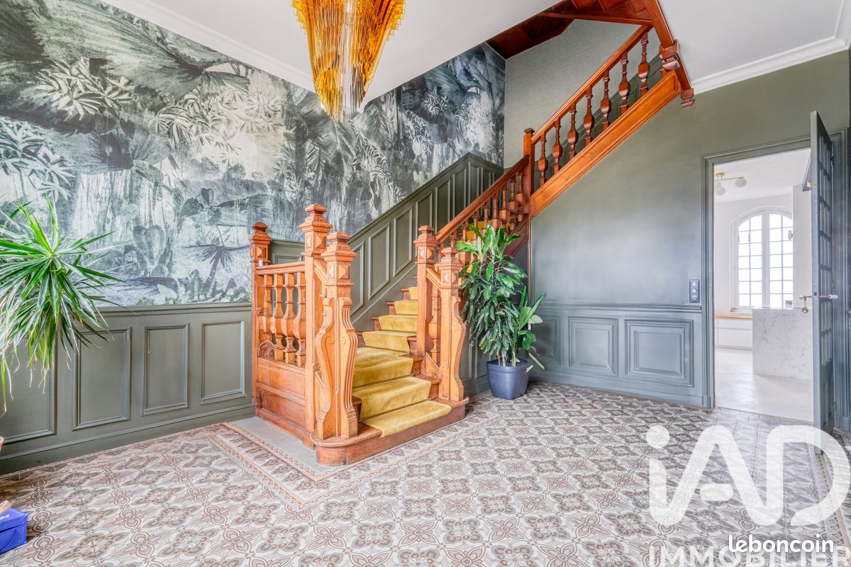 Maison 8 pièces 245 m² (image 6)