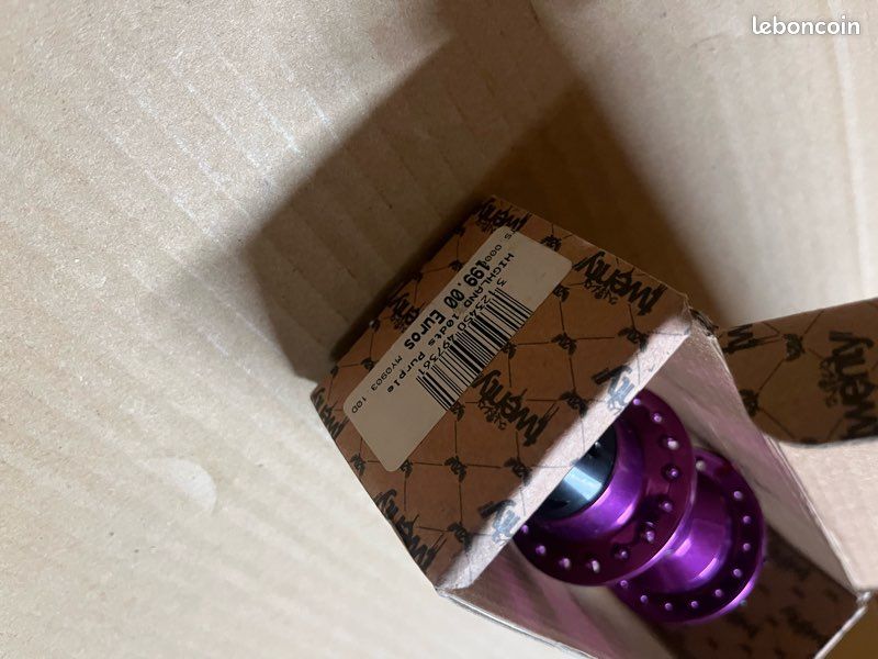 Moyeu BMX Twenty Highland - 10 Dents - Violet - Neuf - RHD