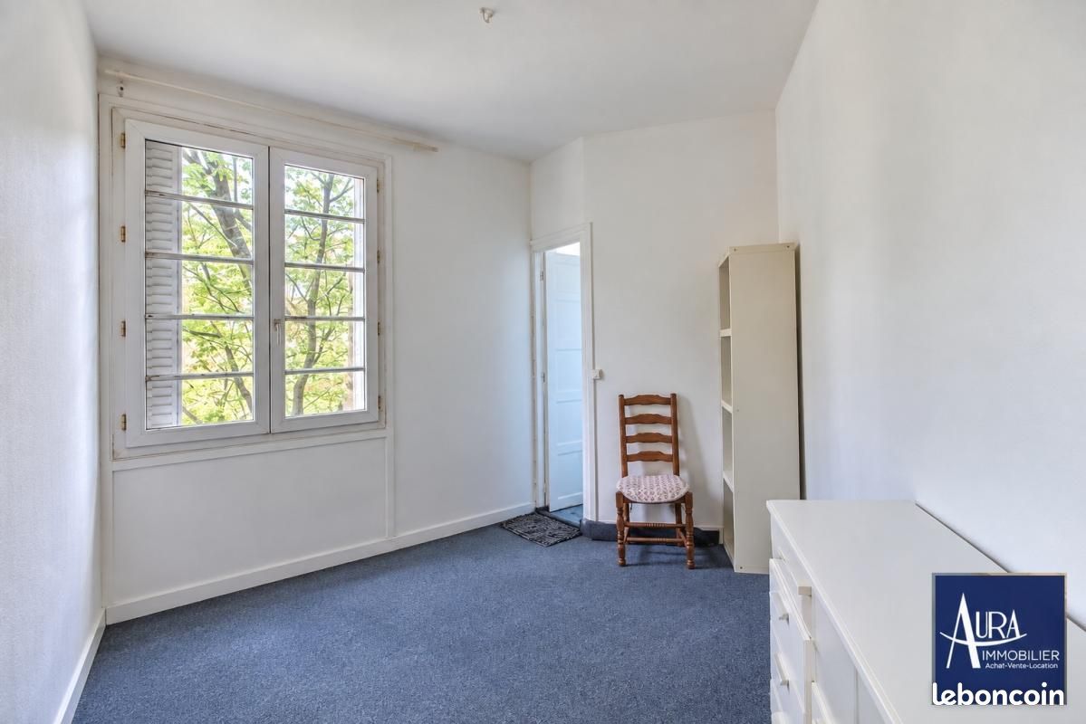 Appartement 1 pièce 18 m² aux Lilas