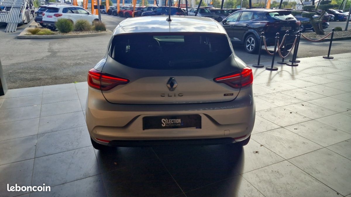 Renault Clio V E-TECH FULL HYBRID 145 EVOLUTION (image 6)