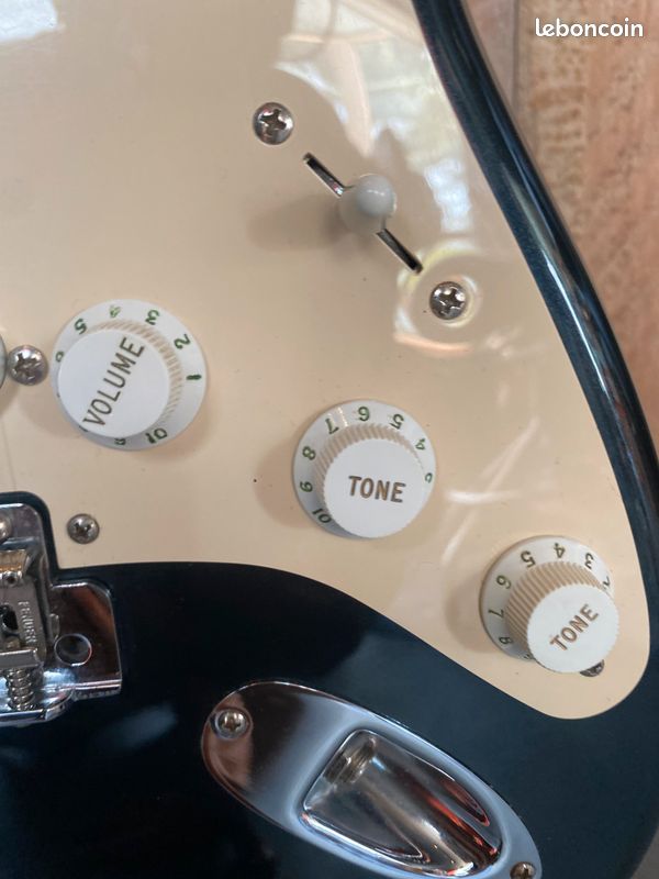 Fender Stratocaster Clapton Custom Shop MDB + Étui Vintage Tweed (image 9)