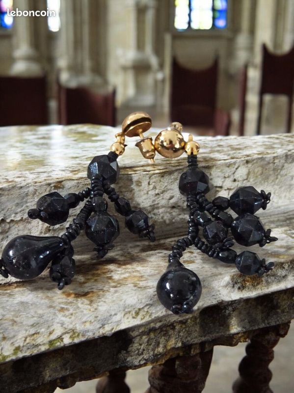 Boucles D'oreilles Vintage Années 60/70 - Style Rétro, Occasion Avec Légères Traces D'usure