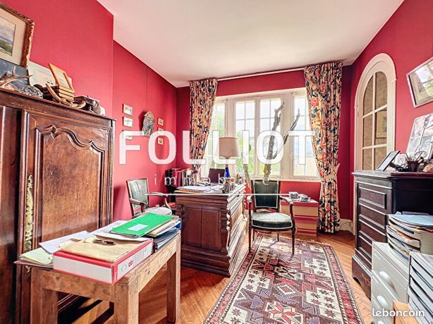 https://img.leboncoin.fr/api/v1/lbcpb1/images/04/6d/ed/046dede5cbf717de6dd675f0969555bbb1ac372f.jpg?rule=ad-image