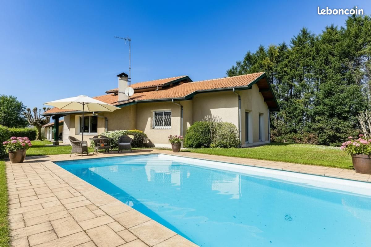 Maison 6 pièces 140 m² · à Préchacq-les-Bains · 140 m² · 385 000 €