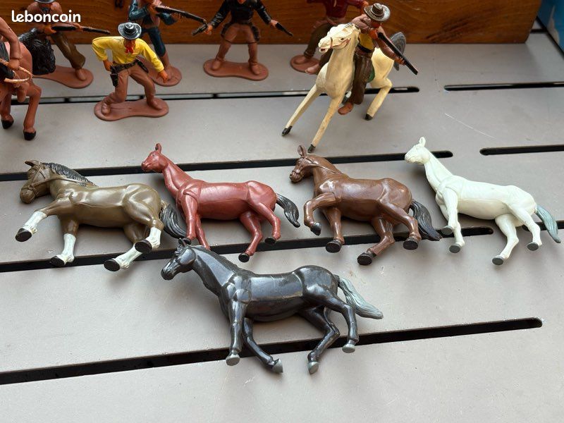 QUIRALU -INDIEN FAR WEST COWBOYS FAR WEST EUR 25,00 - FR
